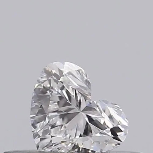 0.24ct Heart Lab Grown Diamond (Colour E, Clarity VVS2, IGI Certified)