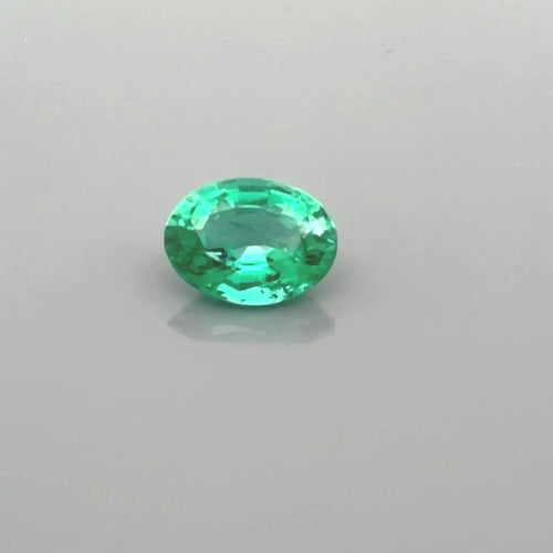 1.03ct Oval Natural Emerald (Colour Green, Clarity Slightly Included, Cut Faceted)