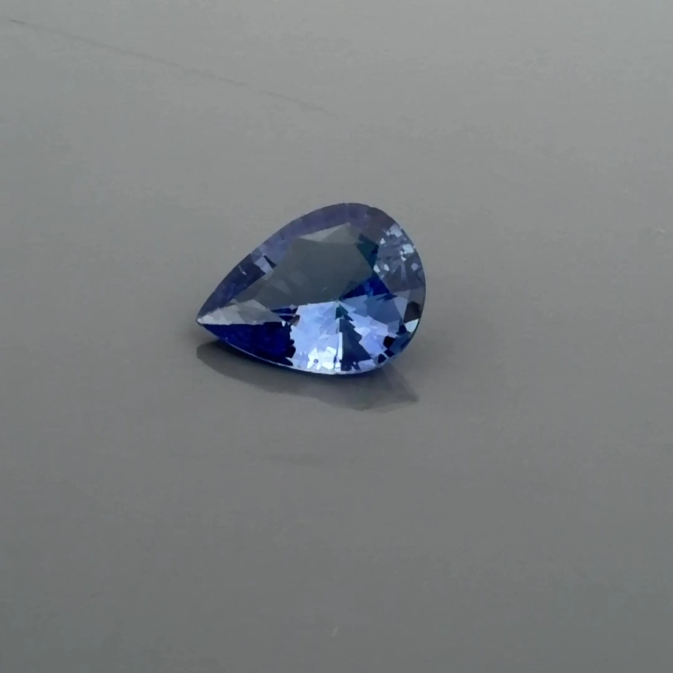 1.28ct Pear Natural Sapphire (Colour Blue, Clarity Eye Clean, Cut Faceted)