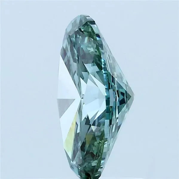 1.34ct Oval Lab Grown Diamond (Colour Fancy Vivid Green, Clarity VVS2, IGI Certified)