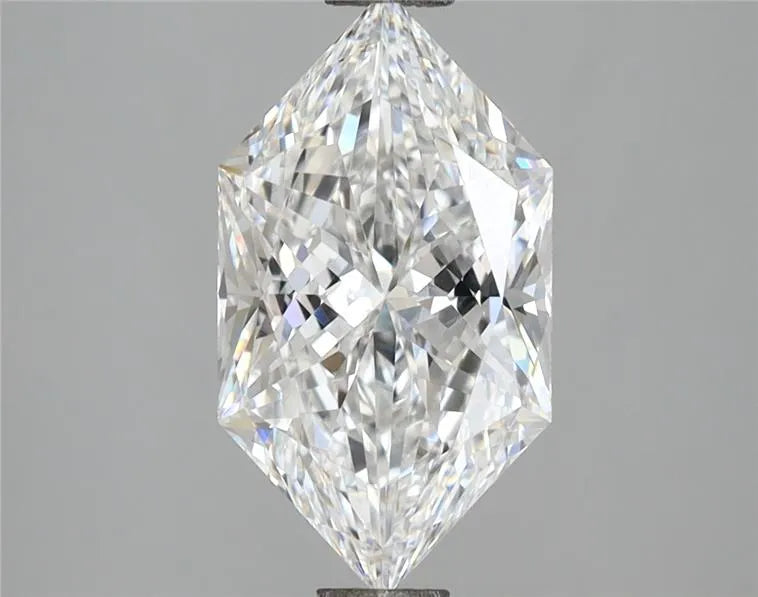 1.56ct Hexagonal Lab Grown Diamond (Colour E, Clarity VVS2, IGI Certified)