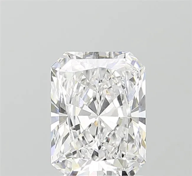 1.90ct Radiant Lab Grown Diamond (Colour D, Clarity VVS2, IGI Certified)