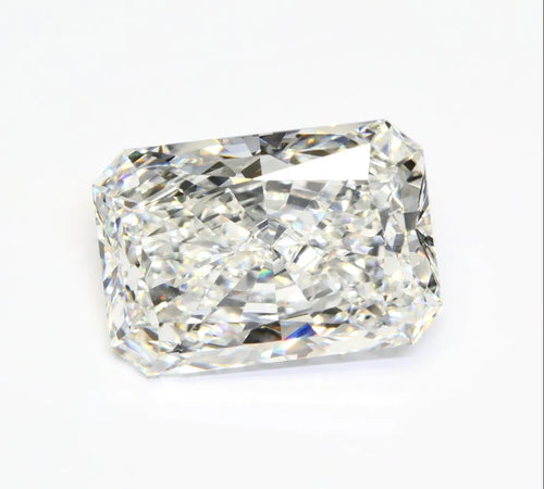 18.05ct Radiant Lab Grown Diamond (Colour F, Clarity VVS2, IGI Certified)