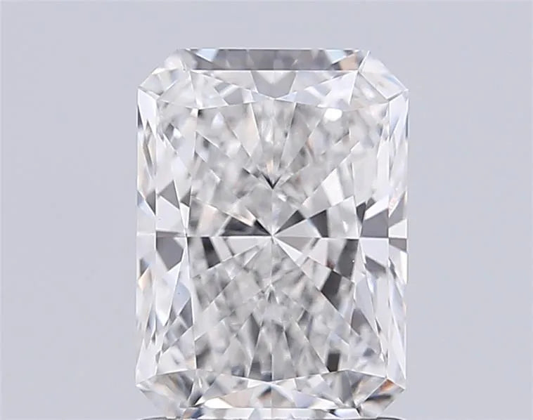 2.06ct Radiant Lab Grown Diamond (Colour G, Clarity VVS2, IGI Certified)