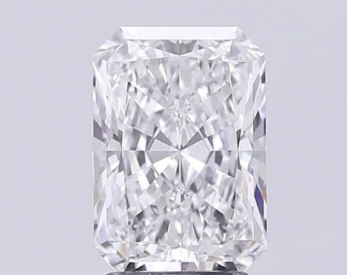2.56ct Radiant Lab Grown Diamond (Colour E, Clarity VVS1, IGI Certified)