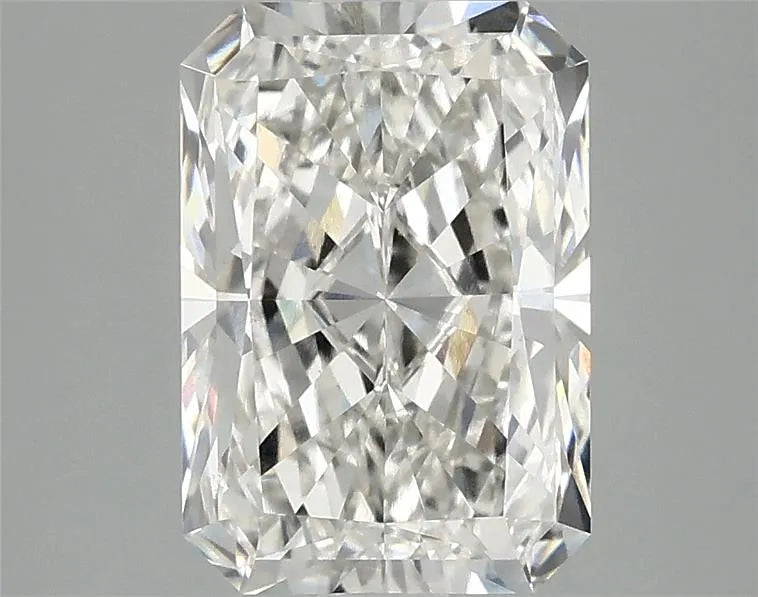 2.70ct Radiant Lab Grown Diamond (Colour G, Clarity VS1, IGI Certified)