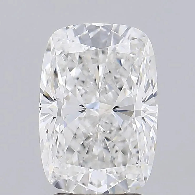 2.76ct Cushion modified Lab Grown Diamond (Colour E, Clarity VVS2, IGI Certified)