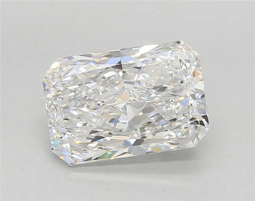 2.82ct Radiant Lab Grown Diamond (Colour E, Clarity VVS1, IGI Certified)