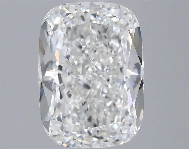 3.00ct Cushion modified Lab Grown Diamond (Colour E, Clarity VS1, IGI Certified)
