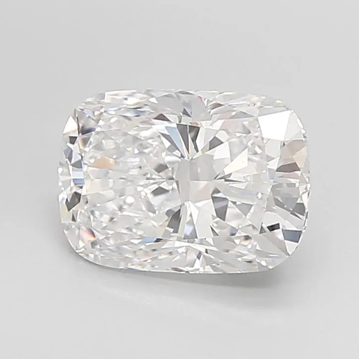 3.01ct Cushion modified Lab Grown Diamond (Colour E, Clarity VS1, IGI Certified)
