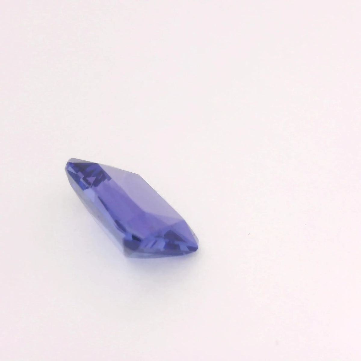 3.02ct Emerald Natural Tanzanite (Colour Blue, Clarity Eye Clean, Cut Faceted)