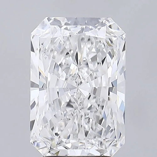3.02ct Radiant Lab Grown Diamond (Colour E, Clarity VVS1, IGI Certified)