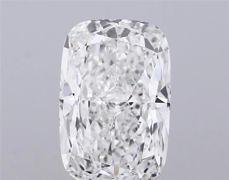 3.04ct Cushion modified Lab Grown Diamond (Colour F, Clarity VVS2, IGI Certified)