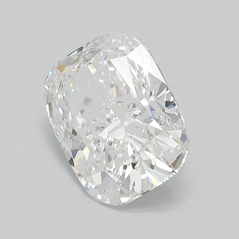 3.21ct Cushion modified Lab Grown Diamond (Colour D, Clarity VS2, IGI Certified)