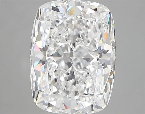 3.27ct Cushion modified Lab Grown Diamond (Colour D, Clarity VVS2, IGI Certified)