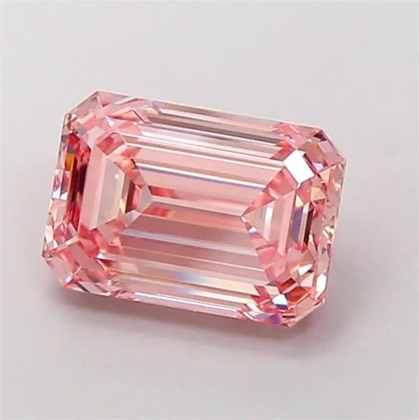 3.31ct Emerald Lab Grown Diamond (Colour Fancy Vivid Pink, Clarity VS1, IGI Certified)