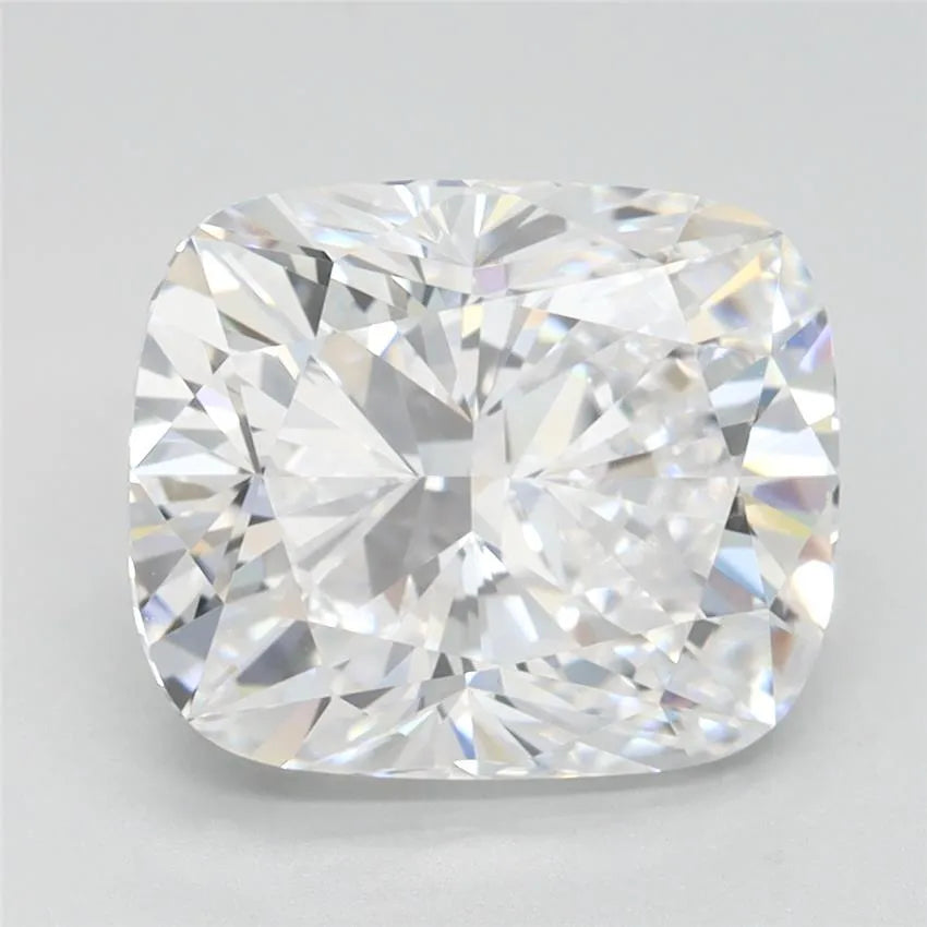 3.47ct Cushion modified Lab Grown Diamond (Colour D, Clarity VVS1, IGI Certified)