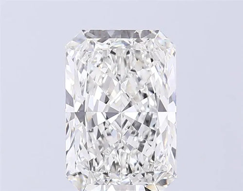 3.54ct Radiant Lab Grown Diamond (Colour G, Clarity VVS2, IGI Certified)