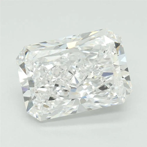 3.57ct Radiant Lab Grown Diamond (Colour E, Clarity VVS2, GIA Certified)