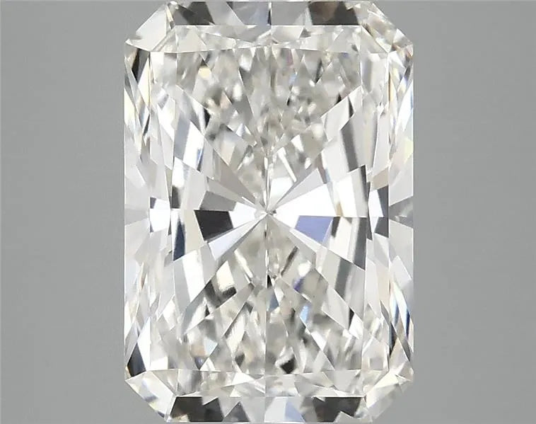 3.59ct Radiant Lab Grown Diamond (Colour G, Clarity VS1, IGI Certified)