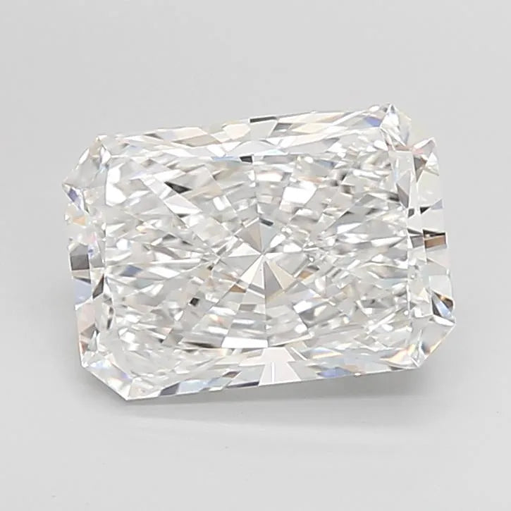 4.01ct Radiant Lab Grown Diamond (Colour E, Clarity VVS2, IGI Certified)