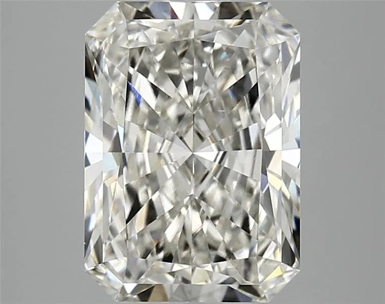 4.02ct Radiant Lab Grown Diamond (Colour H, Clarity VS1, IGI Certified)