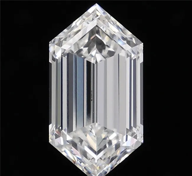 4.04ct Hexagonal Lab Grown Diamond (Colour E, Clarity VVS2, IGI Certified)