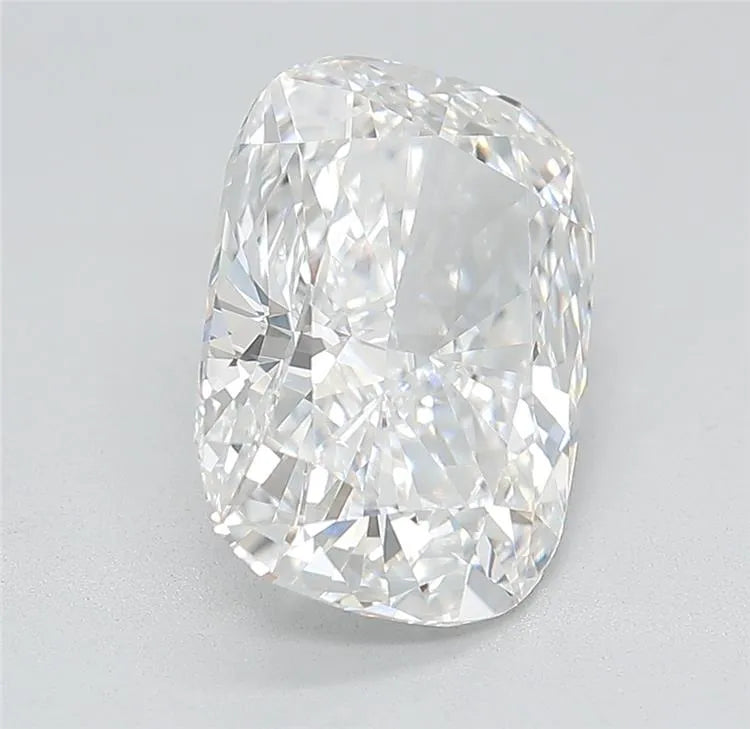 4.05ct Cushion modified Lab Grown Diamond (Colour E, Clarity VVS2, Cut EX, IGI Certified)