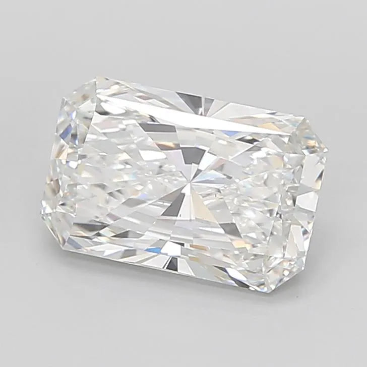 4.06ct Radiant Lab Grown Diamond (Colour E, Clarity VS2, IGI Certified)