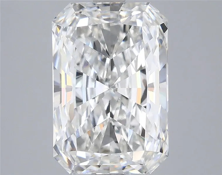 4.06ct Radiant Lab Grown Diamond (Colour F, Clarity VS1, IGI Certified)