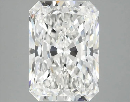 4.20ct Radiant Lab Grown Diamond (Colour E, Clarity VVS2, IGI Certified)