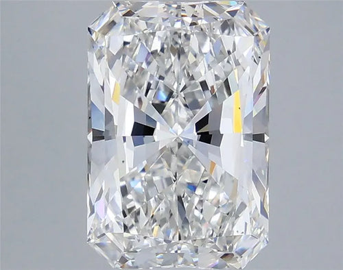 4.31ct Radiant Lab Grown Diamond (Colour F, Clarity VS2, IGI Certified)