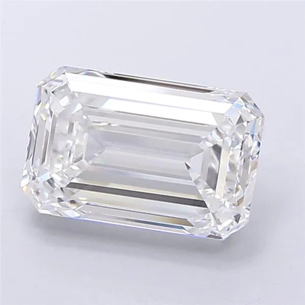 4.68ct Emerald Lab Grown Diamond (Colour E, Clarity VVS2, IGI Certified)