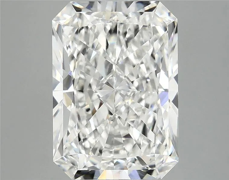 4.87ct Radiant Lab Grown Diamond (Colour F, Clarity VVS2, IGI Certified)