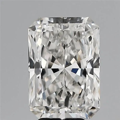 5.03ct Radiant Lab Grown Diamond (Colour G, Clarity VVS2, IGI Certified)