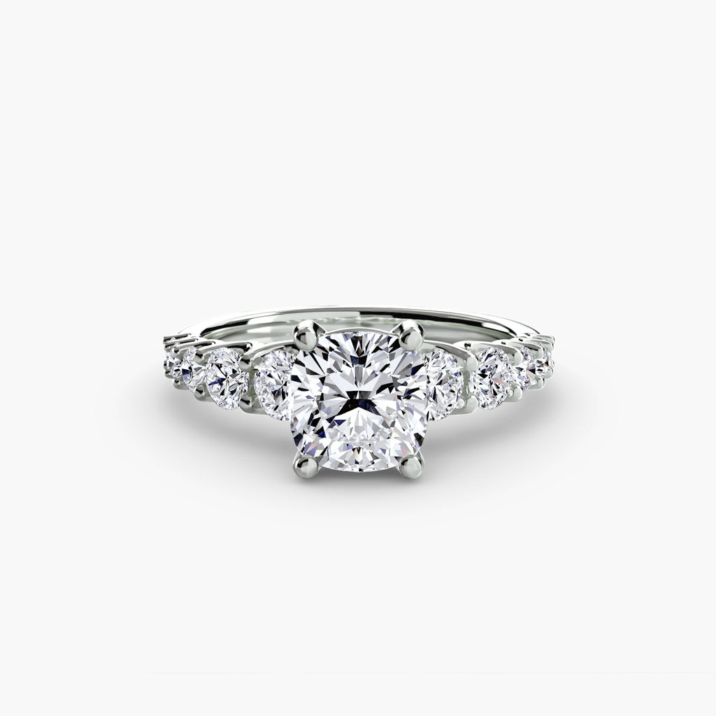 The Graduated Accent Ring The Perfect Carat