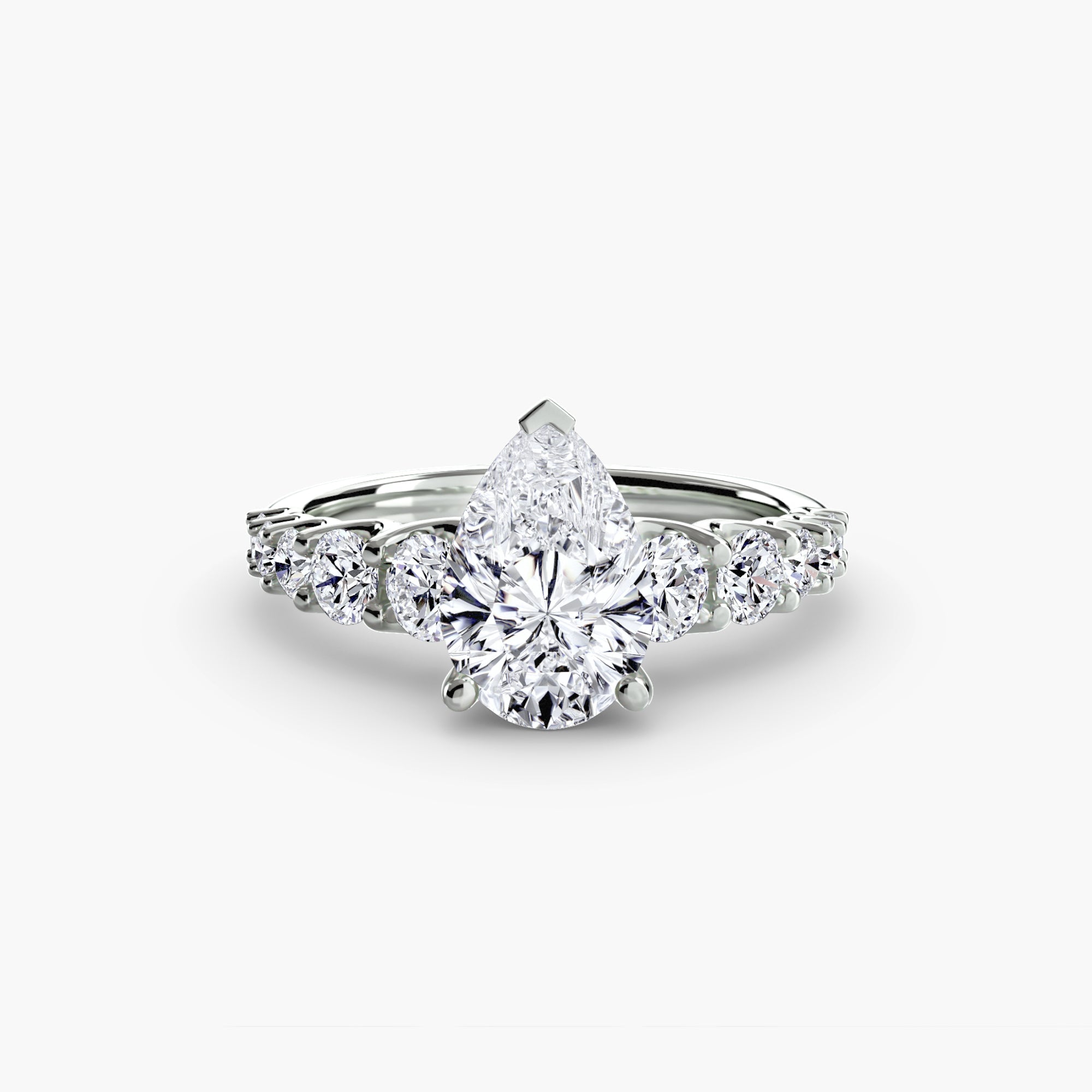 The Graduated Accent Ring The Perfect Carat